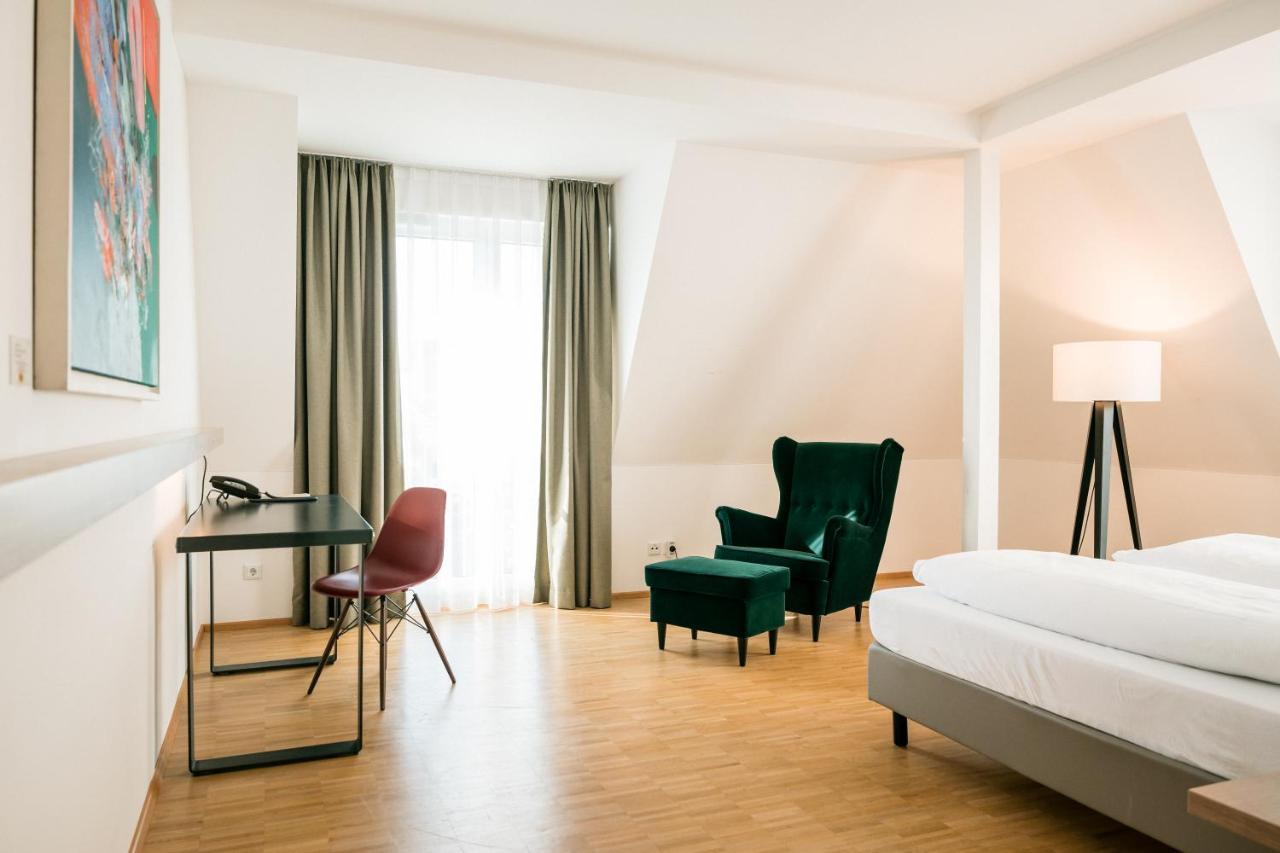 Hotel Trezor Singen Kültér fotó